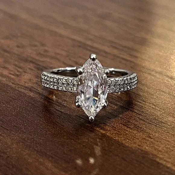 New 925 Silver Marquise Cut Women’s Diamond Ring - Picture 2 of 5